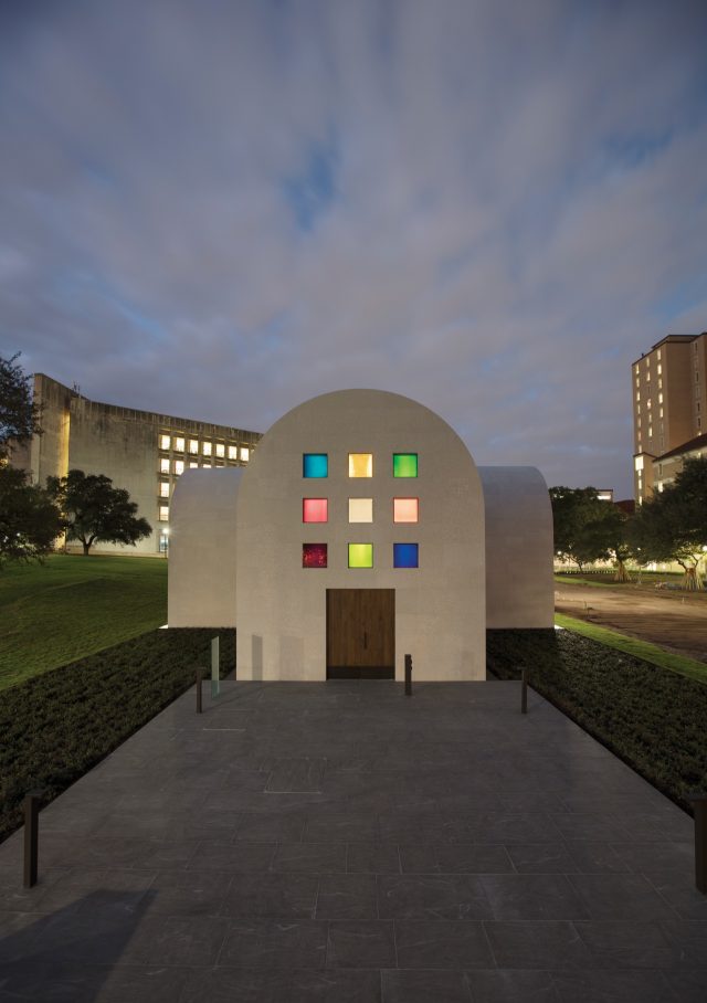 사진 / ©Ellsworth Kelly Foundation, Photo ourtesy Blanton Museum of Art, The University of Texas At Austin