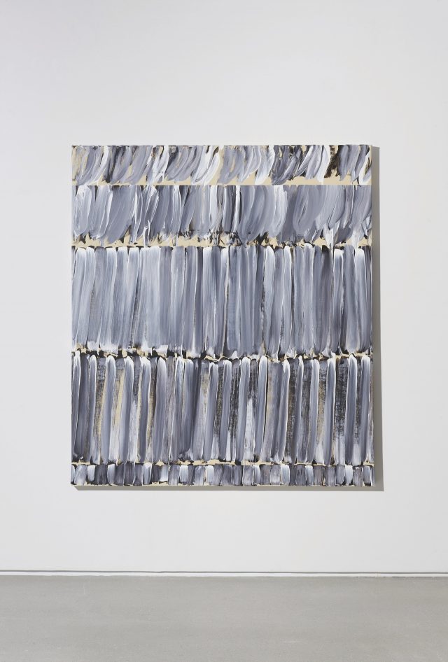 이건용, ‘Untitled’, 2018, 151×171cm, 캔버스 위에 연필과 아크릴.
