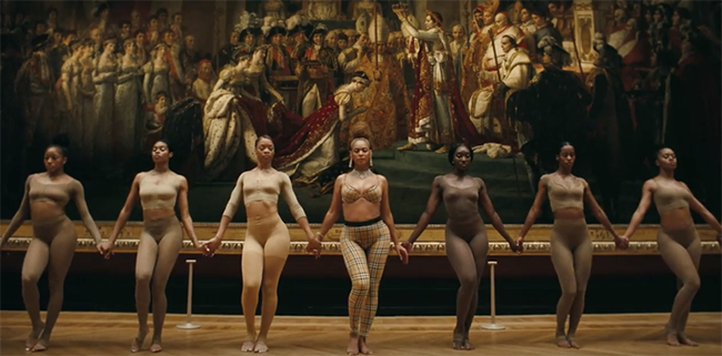 In Beyoncé and Jay-Z＇s Apeshit, M/V